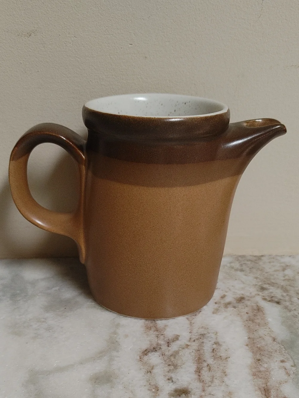 Mikasa Potters Art Ben Seibel Design Japan PF012 Buckskin Ceramic Creamer